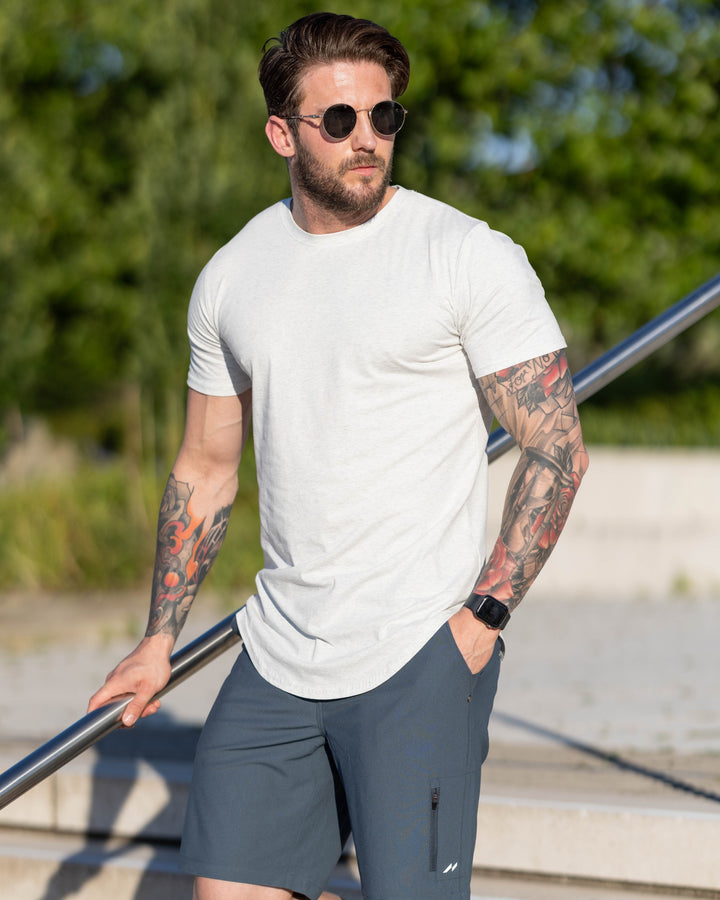 Kore Curved Hem T-shirt Muscle Fit Crew Neck