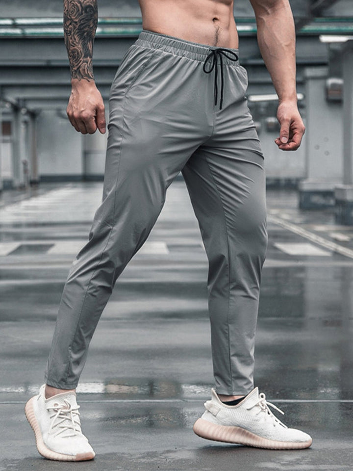 Stay Cool High Rib Cargo Jogger Athletic Pants