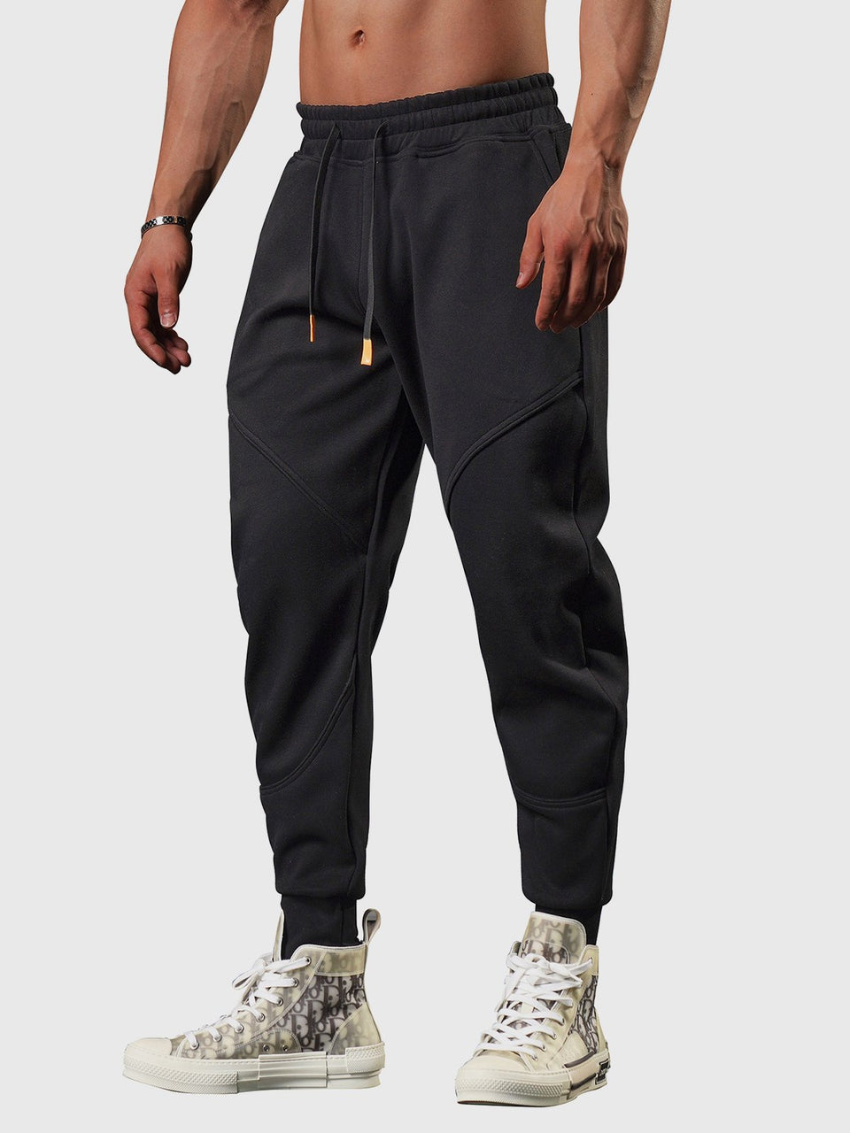 M's Motion Sweatpant Loose fit Tapered Jogger | Ahaselected